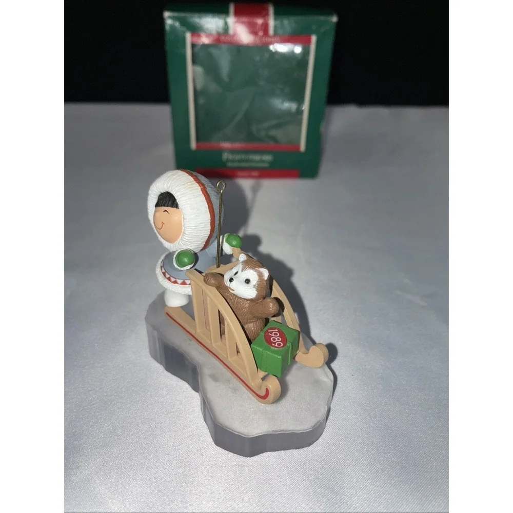 Vintage 1989 Hallmark Frosty Friends Christmas Ornament 10th In Series QX457-2